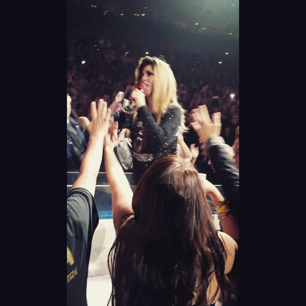 Tommy's 1 SHANIA TWAIN SuperSite 2015 "Rock This Country" Tour